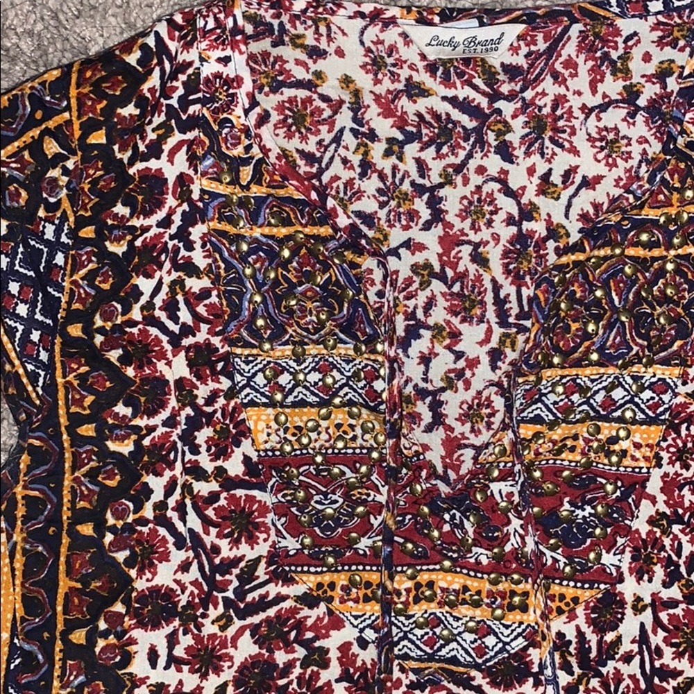 Pattern Top - Picture 2 of 3